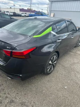 More photos of 2019 Nissan Altima 2.5 SV at RS Motors, IN
