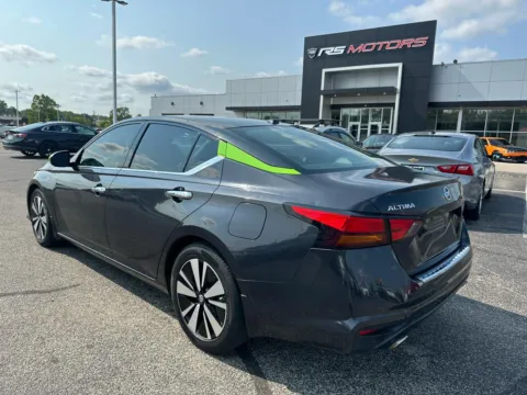Another view of 2019 Nissan Altima 2.5 SV for sale in Indianapolis, IN at RS Motors