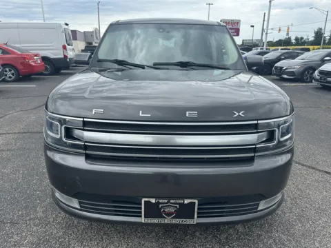 More photos of 2019 Ford Flex Limited AWD at RS Motors, IN