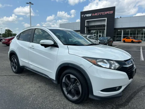 Photos of 2018 Honda HR-V EX-L w/Navigation 4WD CVT for sale in Indianapolis, IN at RS Motors