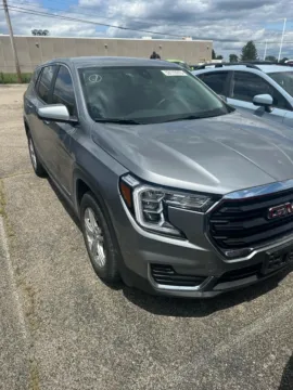 More photos of 2024 GMC Terrain SLE at RS Motors, IN
