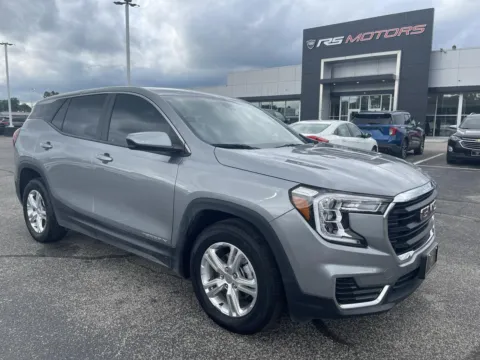 Photos of 2024 GMC Terrain SLE for sale in Indianapolis, IN at RS Motors