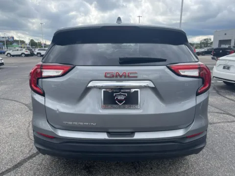 More photos of 2024 GMC Terrain SLE at RS Motors, IN