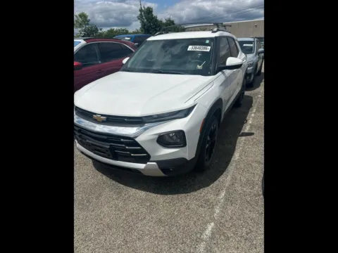 White 2022 Chevrolet TrailBlazer LT for sale in Indianapolis, IN