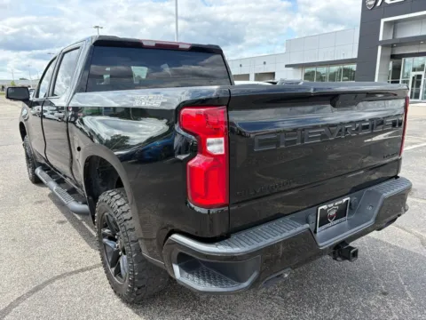Another view of 2021 Chevrolet Silverado 1500 Custom Trail Boss Crew Cab Long Box 4WD for sale in Indianapolis, IN at RS Motors