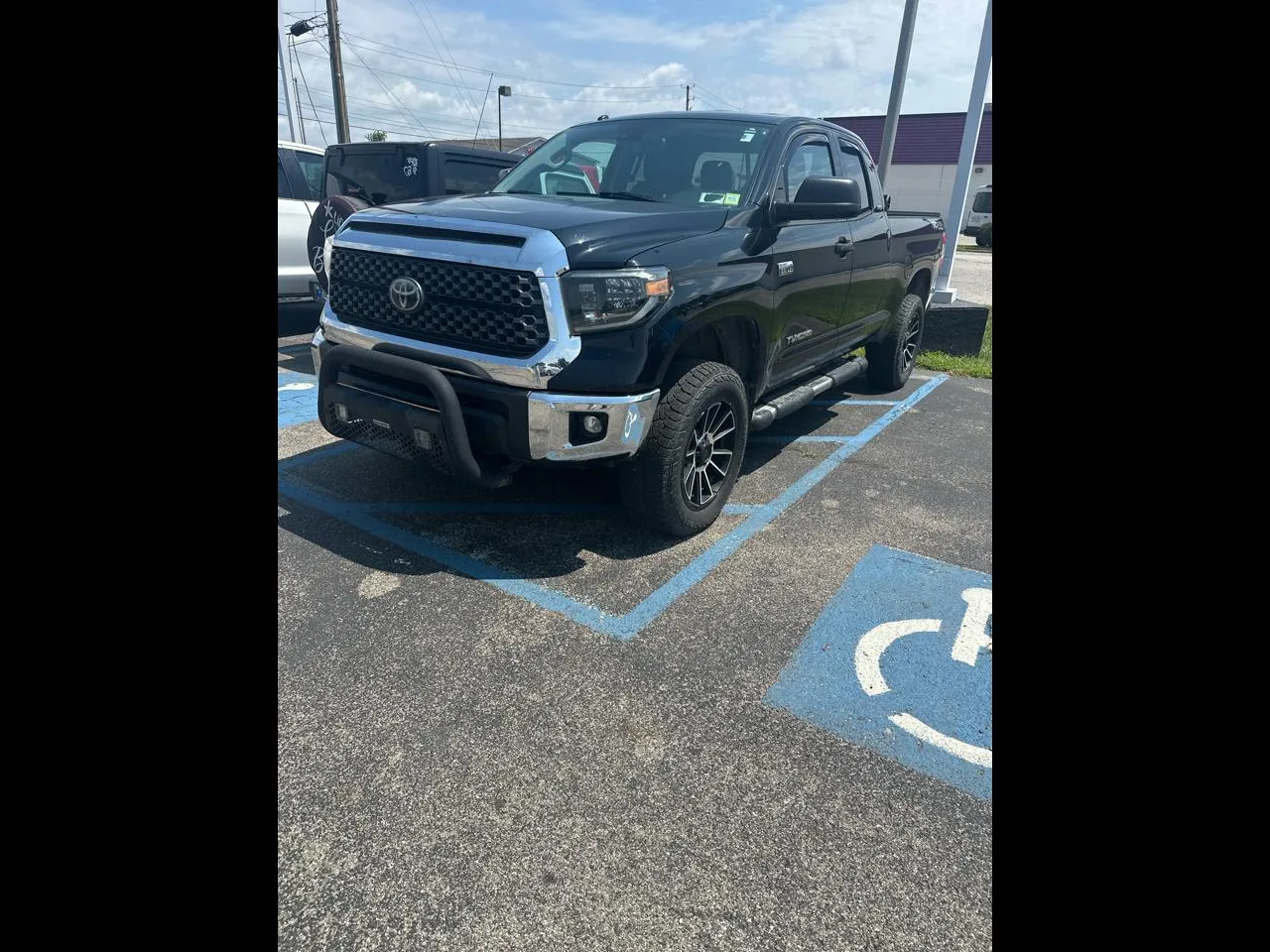 Black 2019 Toyota Tundra SR5 5.7L V8 Double Cab 4WD for sale in Indianapolis, IN