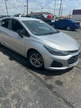 Photos of 2019 Chevrolet Cruze LT Hatchback for sale in Indianapolis, IN at RS Motors