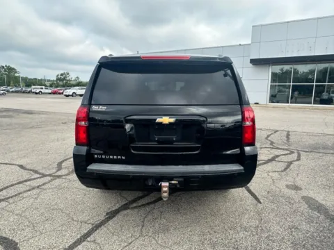 More photos of 2016 Chevrolet Suburban LT 2WD at RS Motors, IN