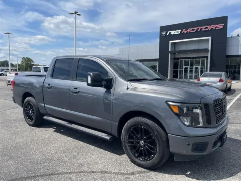 Photos of 2019 Nissan Titan SL Crew Cab 2WD for sale in Indianapolis, IN at RS Motors