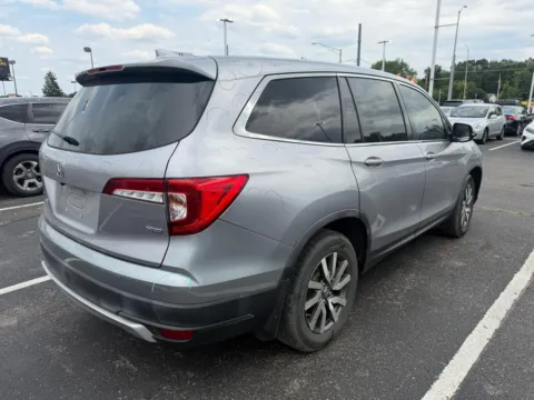 Another view of 2021 Honda Pilot EXL 2WD for sale in Indianapolis, IN at RS Motors
