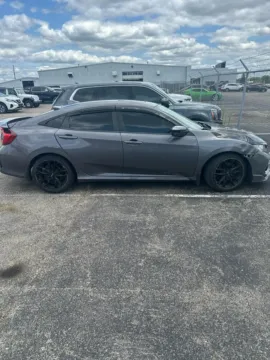 More photos of 2017 Honda Civic Si 4dr Sedan 6M at RS Motors, IN