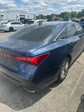 More photos of 2019 Toyota Avalon XLE at RS Motors, IN