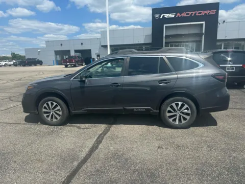 Photos of 2020 Subaru Outback Premium for sale in Indianapolis, IN at RS Motors