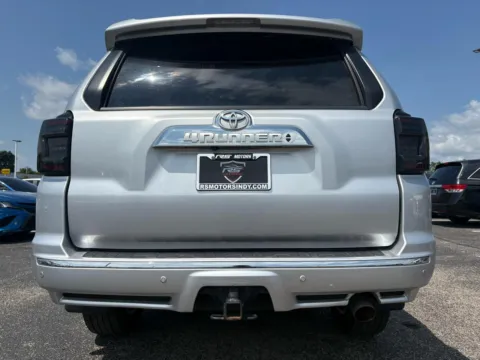 More photos of 2018 Toyota 4Runner Limited 4WD at RS Motors, IN