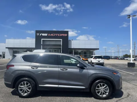 More photos of 2019 Hyundai Santa Fe SEL 2.4 at RS Motors, IN