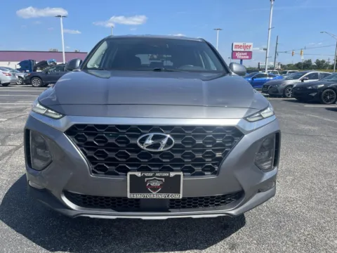 More photos of 2019 Hyundai Santa Fe SEL 2.4 at RS Motors, IN