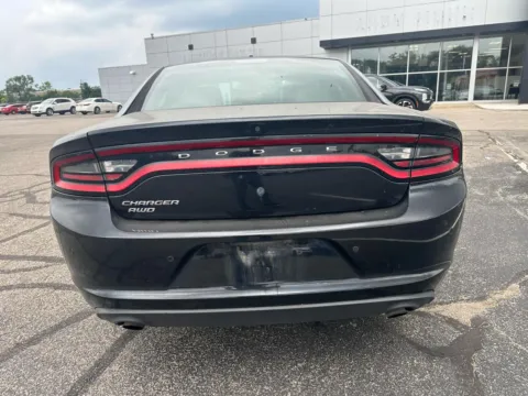 More photos of 2017 Dodge Charger Police at RS Motors, IN