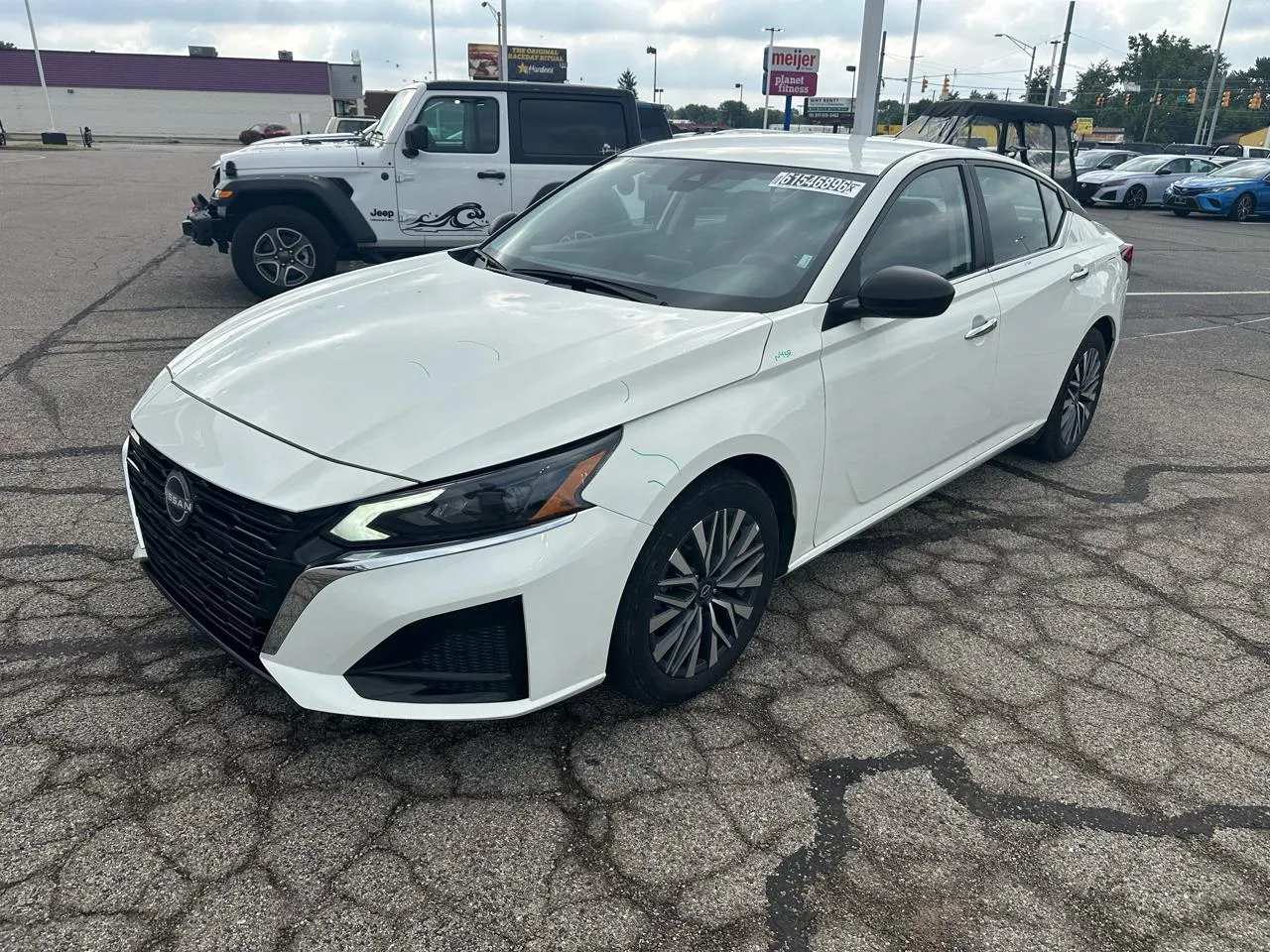 White 2025 Nissan Altima 2.5 SV for sale in Indianapolis, IN