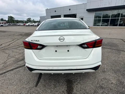 More photos of 2025 Nissan Altima 2.5 SV at RS Motors, IN