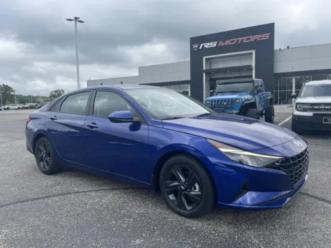 Blue 2023 Hyundai Elantra SEL for sale in Indianapolis, IN