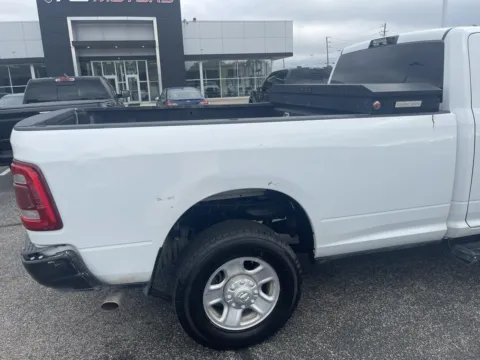 More photos of 2022 RAM 2500 Tradesman Crew Cab LWB 4WD at RS Motors, IN