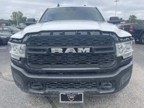 More photos of 2022 RAM 2500 Tradesman Crew Cab LWB 4WD at RS Motors, IN