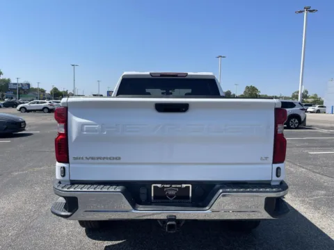 More photos of 2019 Chevrolet Silverado 1500 LT Crew Cab 4WD at RS Motors, IN