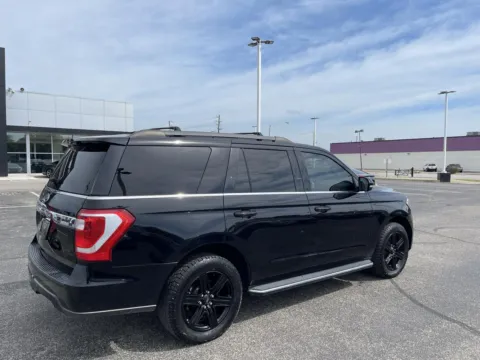 More photos of 2021 Ford Expedition XLT at RS Motors, IN