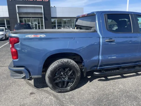 More photos of 2024 Chevrolet Silverado 1500 Custom Crew Cab 4WD at RS Motors, IN