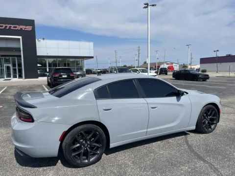 More photos of 2022 Dodge Charger SXT at RS Motors, IN