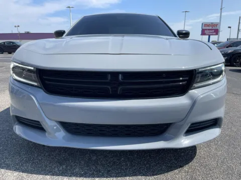 More photos of 2022 Dodge Charger SXT at RS Motors, IN