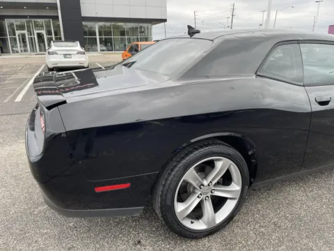 More photos of 2016 Dodge Challenger R/T Plus at RS Motors, IN