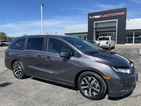 Gray 2025 Honda Odyssey EX-L for sale in Indianapolis, IN