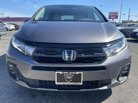 More photos of 2025 Honda Odyssey EX-L at RS Motors, IN