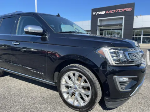 Another view of 2019 Ford Expedition Platinum 4WD for sale in Indianapolis, IN at RS Motors