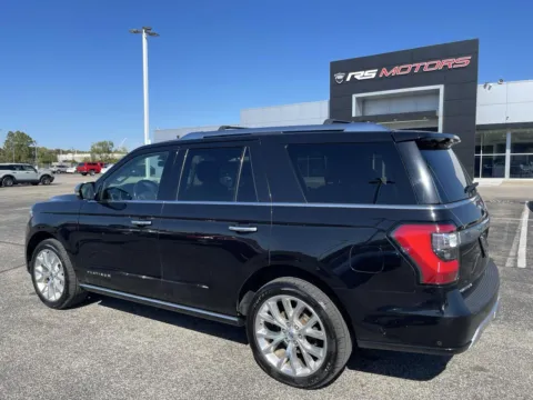 Another view of 2019 Ford Expedition Platinum 4WD for sale in Indianapolis, IN at RS Motors