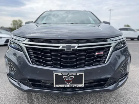 More photos of 2022 Chevrolet Equinox RS at RS Motors, IN