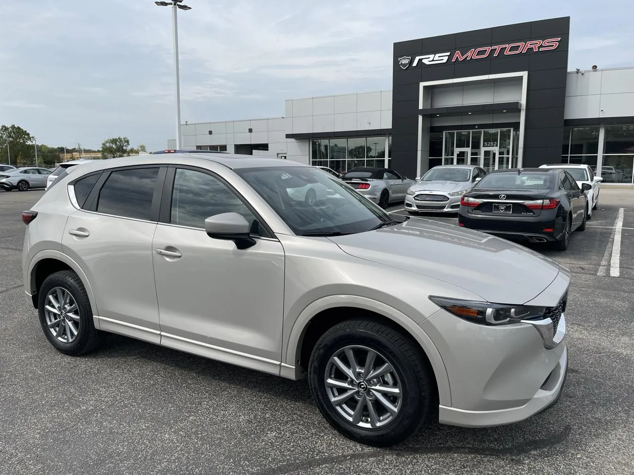 Unknown 2025 Mazda CX-5 2.5 S Preferred Package for sale in Indianapolis, IN