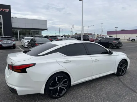 More photos of 2024 Nissan Altima 2.5 SR at RS Motors, IN