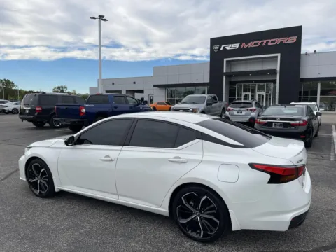 Another view of 2024 Nissan Altima 2.5 SR for sale in Indianapolis, IN at RS Motors