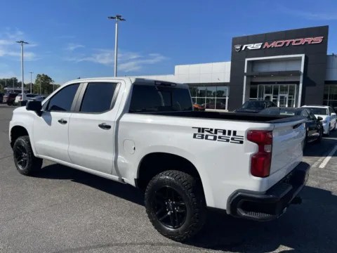 Another view of 2021 Chevrolet Silverado 1500 LT Trail Boss Crew Cab 4WD for sale in Indianapolis, IN at RS Motors
