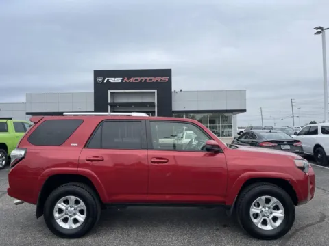 More photos of 2015 Toyota 4Runner SR5 at RS Motors, IN