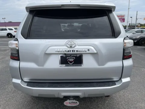 More photos of 2017 Toyota 4Runner SR5 4WD at RS Motors, IN