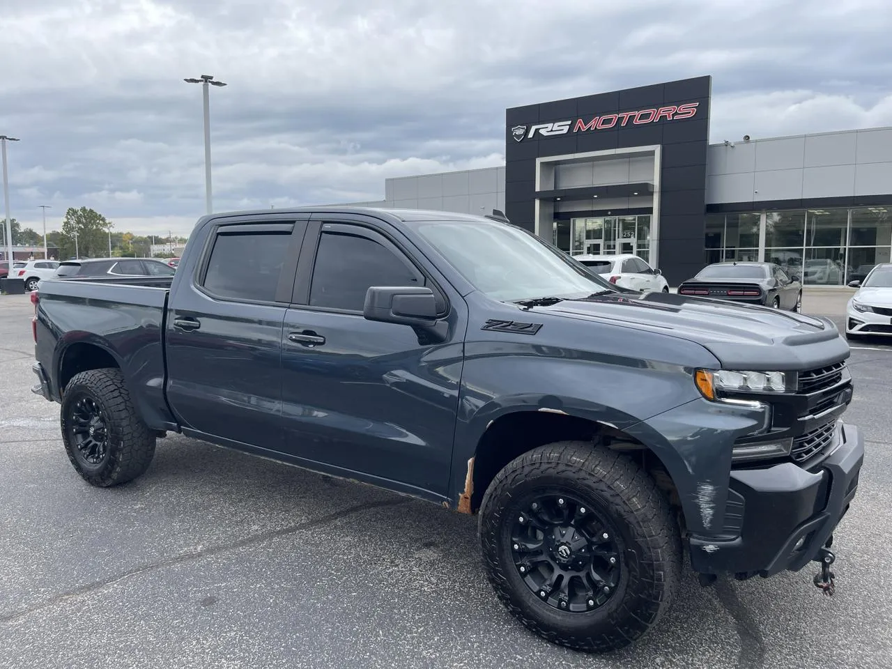 Gray 2021 Chevrolet Silverado 1500 LT Trail Boss for sale in Indianapolis, IN