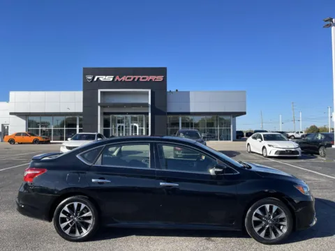 More photos of 2019 Nissan Sentra SR at RS Motors, IN