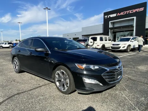 More photos of 2023 Chevrolet Malibu 1LT at RS Motors, IN