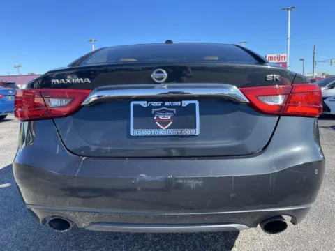 More photos of 2016 Nissan Maxima SR at RS Motors, IN