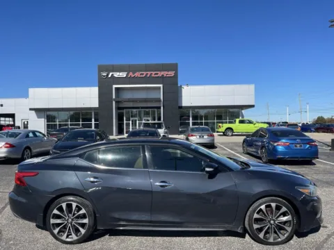 More photos of 2016 Nissan Maxima SR at RS Motors, IN