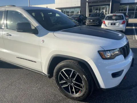 More photos of 2020 Jeep Grand Cherokee Trailhawk at RS Motors, IN