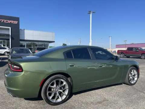 More photos of 2022 Dodge Charger SXT at RS Motors, IN